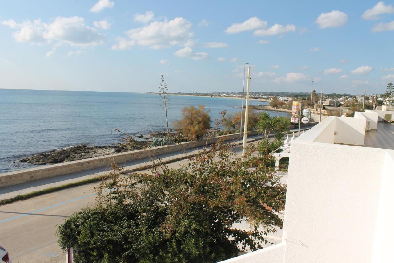 Vila Casa Fronte Mare A Torre Vado Exteriér fotografie